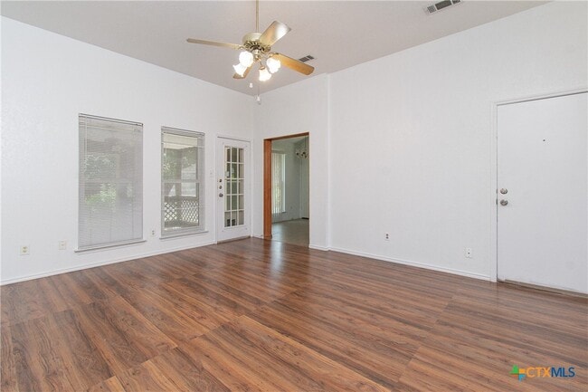 2406 Cactus Dr