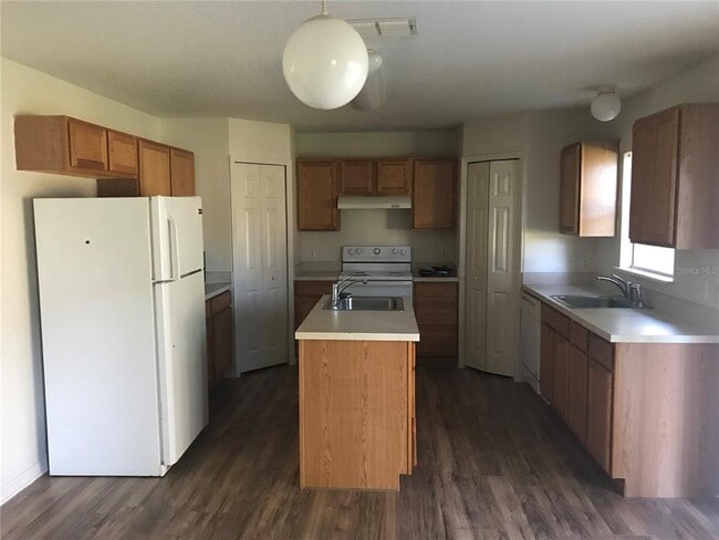 Photo - 638 Caribou Ct