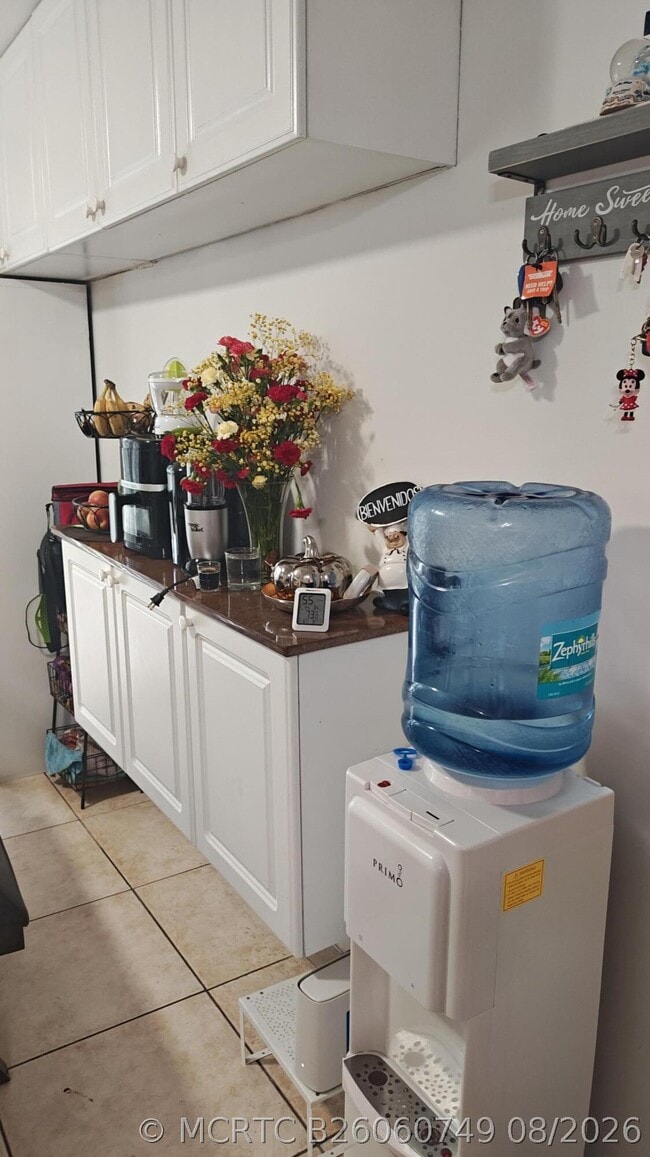 2023 SW 29th Ave Unit 2