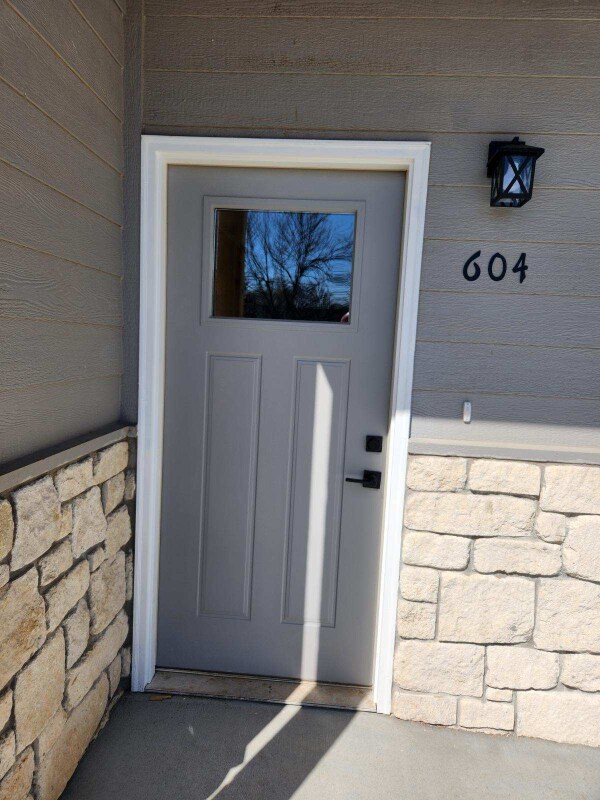 Photo - 604 E 10th Ave