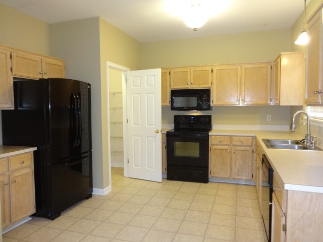 Photo - 2400 Brookstone Pl