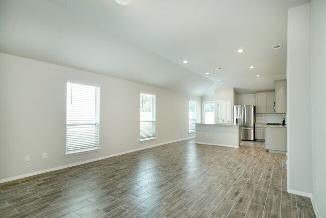 Photo - 216 Stone Cyn Dr