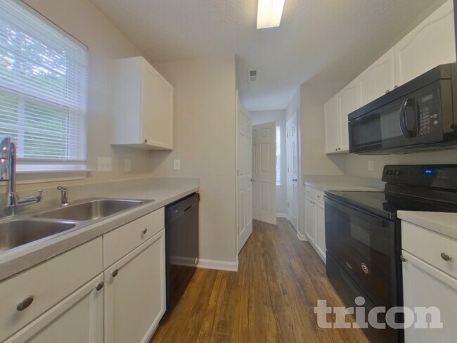 Photo - 3052 Westwinds Ct