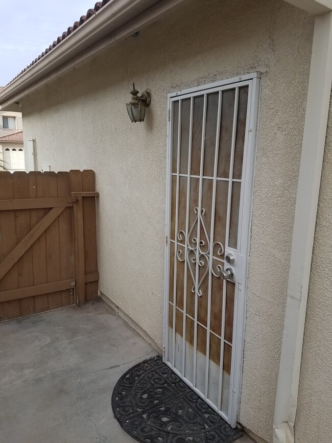 Photo - 521 Island Breeze Ln Unidad Furnished studio with uti