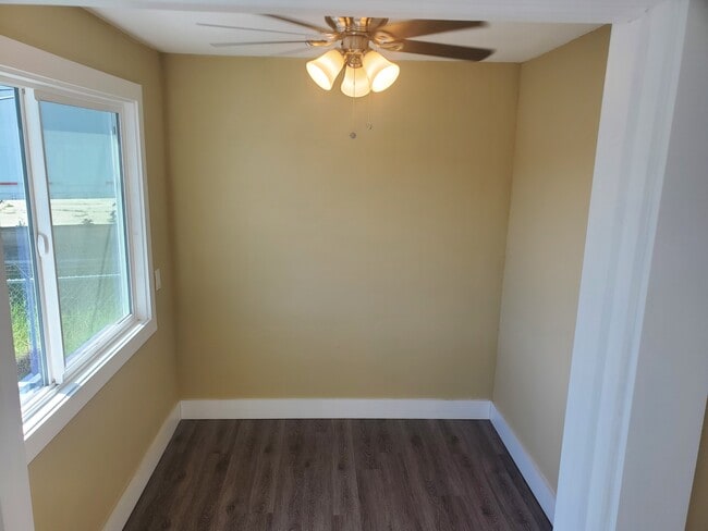 Offcie - 21779 Temescal Canyon Rd Unit 4