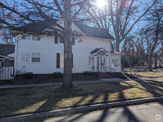 Building Photo - Charming 1-Bedroom in Old Town Longmont – ... Unit A Rental