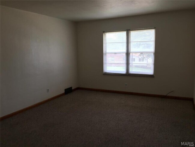 523 S Central Ave