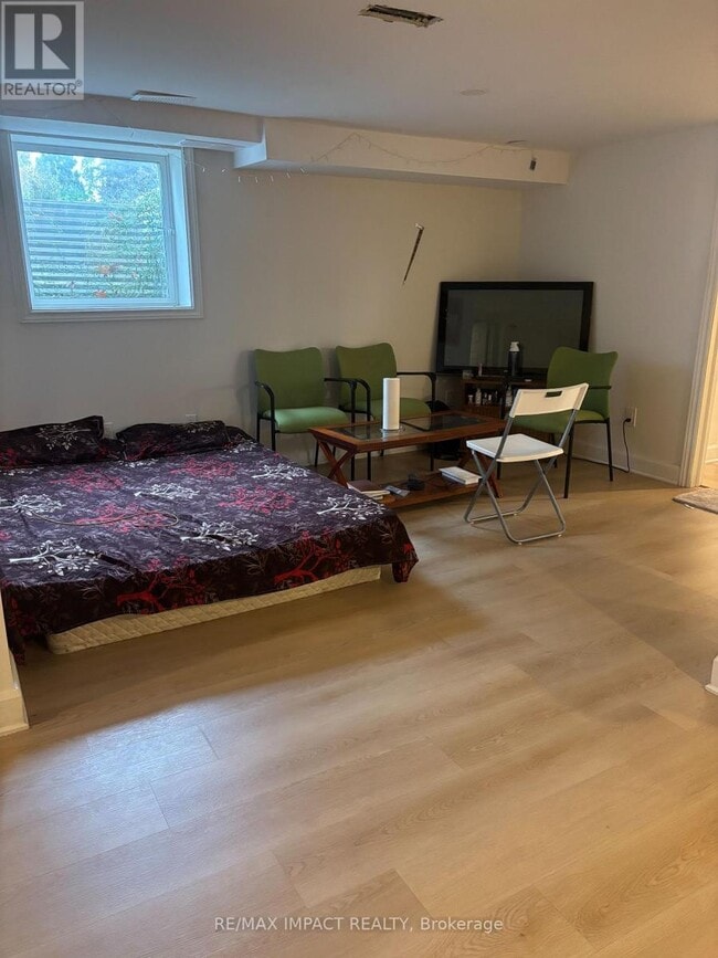 Photo - 20 Gillrie Ct