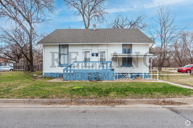 Building Photo - 608 W 18th St N Unit 2 Rental