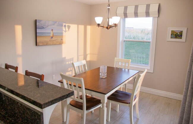 Photo - 63 Schoolhouse Ln