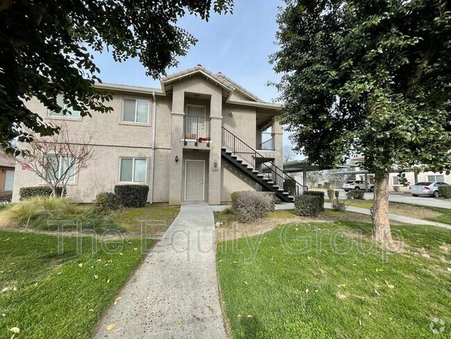 Building Photo - 2660 W Lark Ave Rental