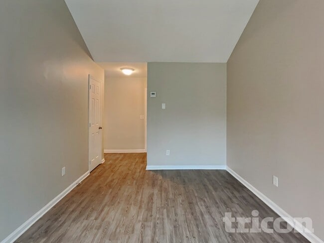 Photo - 7307 Hooksett Ct