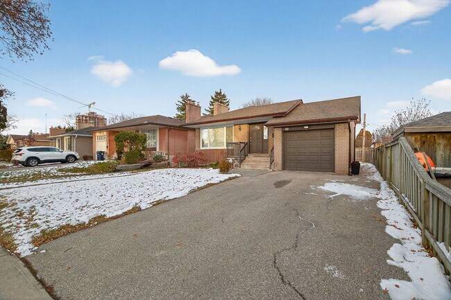 Photo - 80 Guernsey Dr