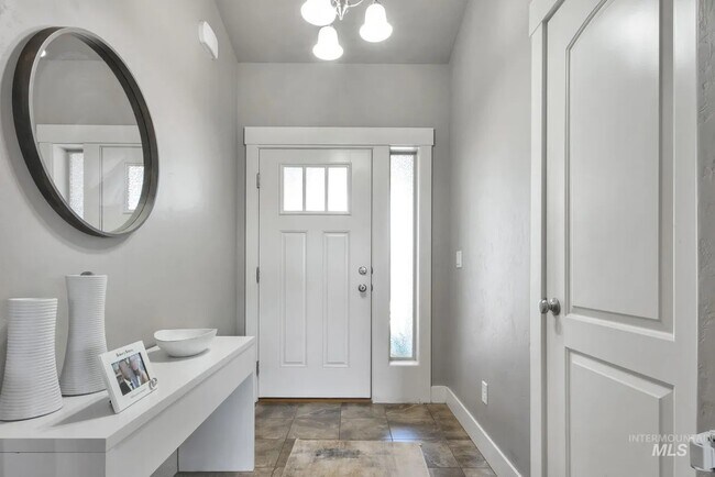 Photo - 1025 SW Bonnie St