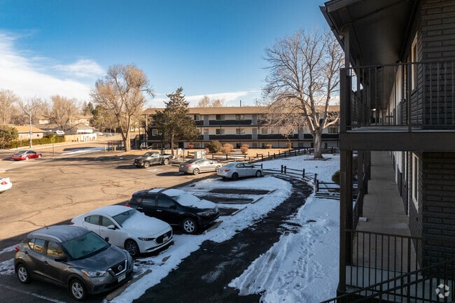 Photo - Westwind Apartments