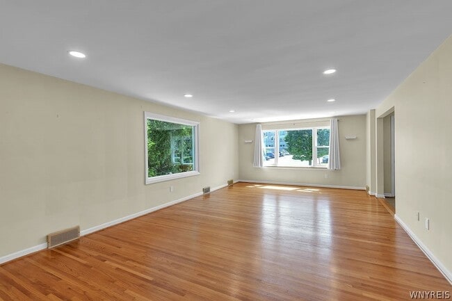 Photo - 69 Berryman Dr