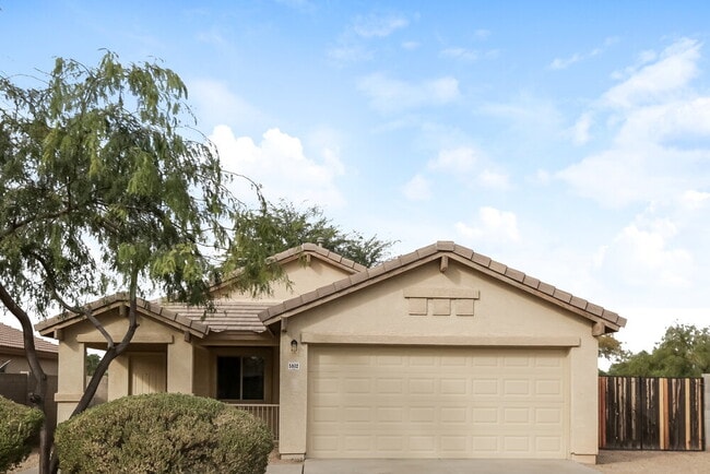 Building Photo - 5802 S 54th Ln Rental