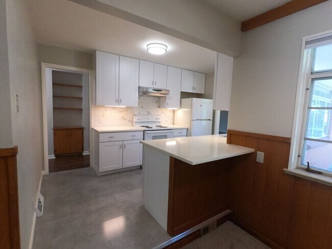 Photo - Beautifully remodeled 3 bed 2.5 bath house in Broomfield