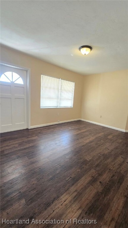 Photo - 117 Sparrow Ave