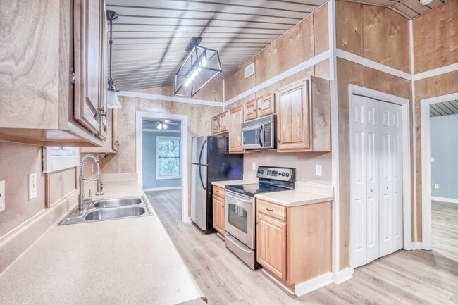 Photo - 37 Caswell Branch Rd