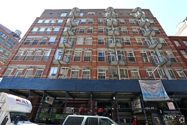 Photo - 88 Fulton St