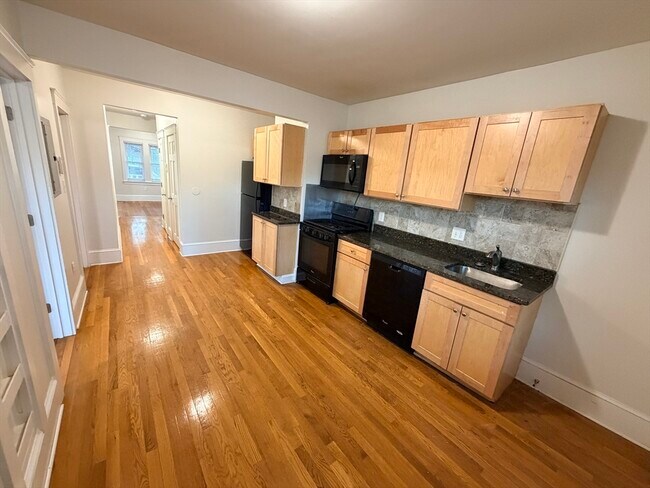 Photo - 249 Hyde Park Ave Unidad 1R