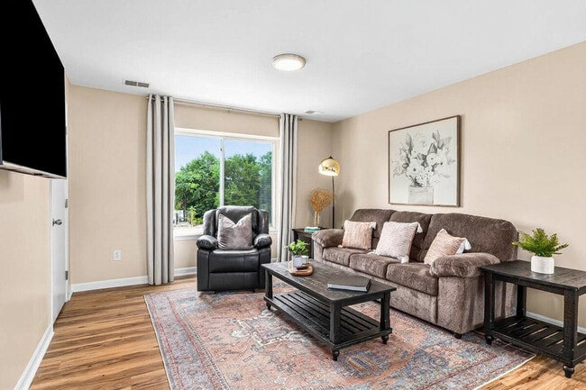 Photo - 18308 Mesle St Unit SI ID1032362P