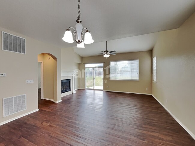 Photo - 137 Sand Cherry St