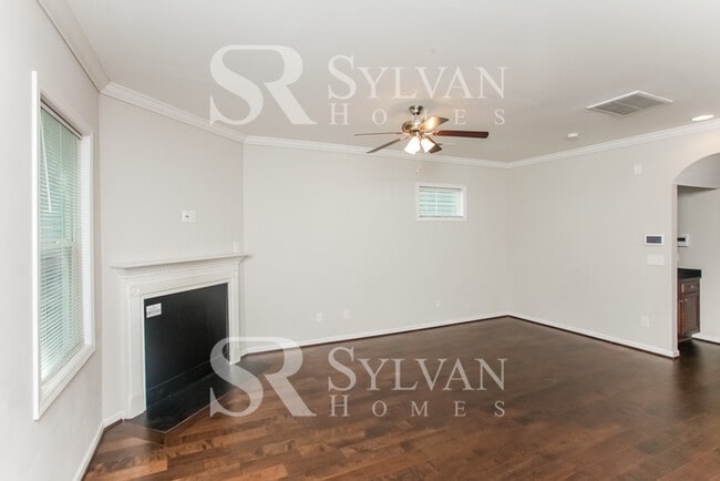 Photo - Prepare to be impressed by this 3 bedroom, 2 bathroom home