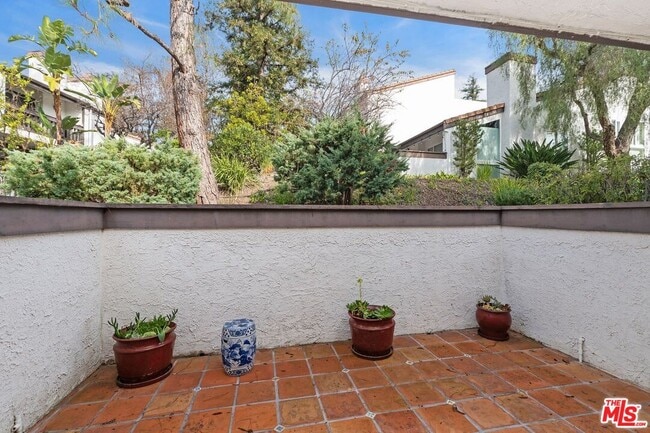 Photo - 1550 Palisades Dr
