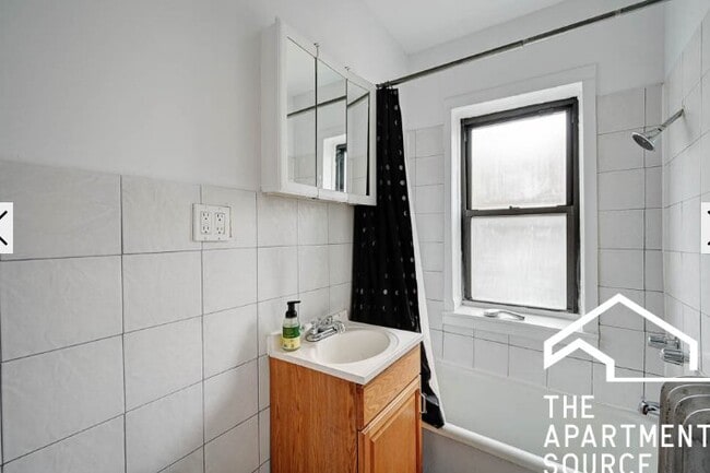 Photo - 2714 N Spaulding Ave Unit 1