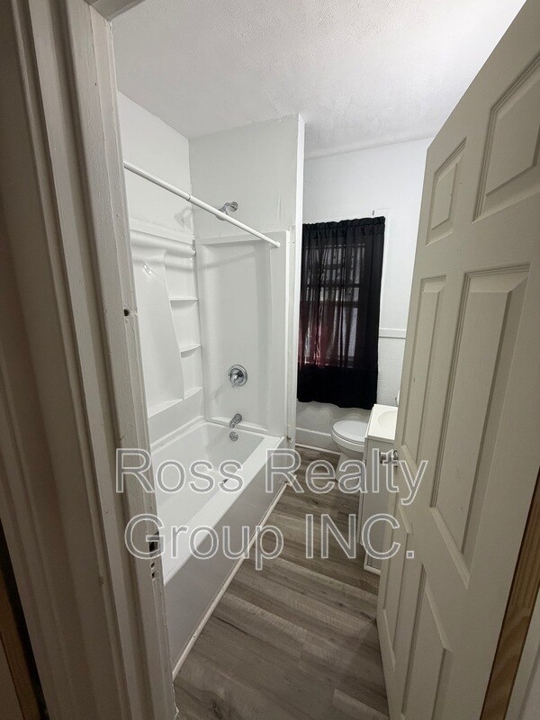 Photo - 2750 Monroe St Unidad Top