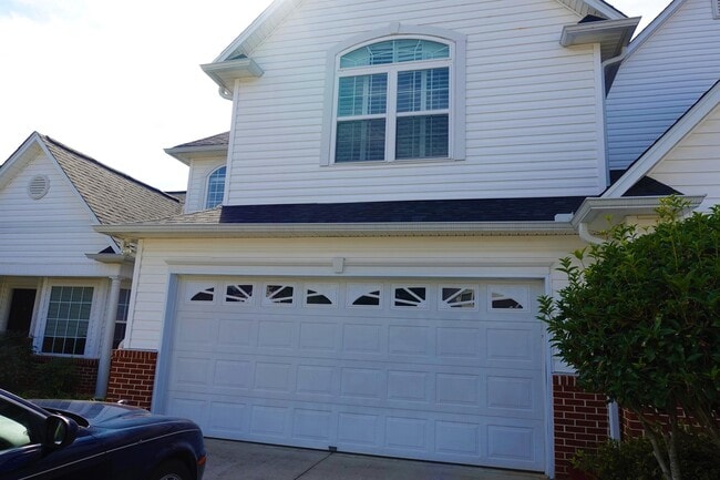 Photo - 30 Cedar Rock Dr