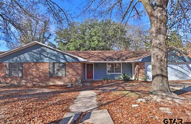 Photo - 806 Neches Dr Rental