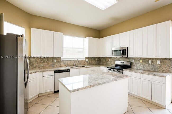 Photo - 18301 NW 89th Ave