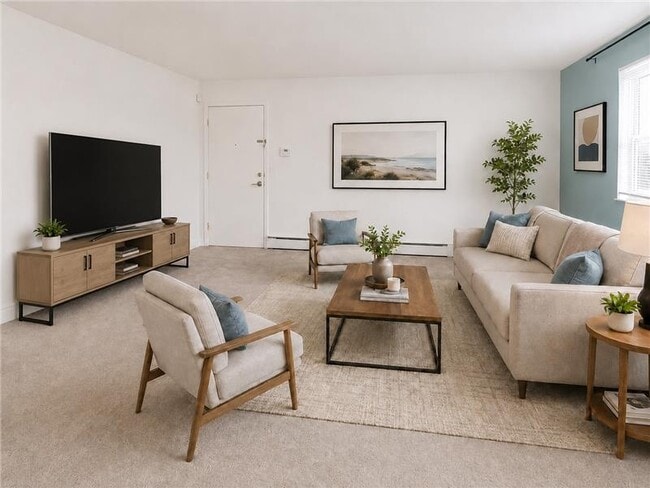 Hyde Park Apartment Homes