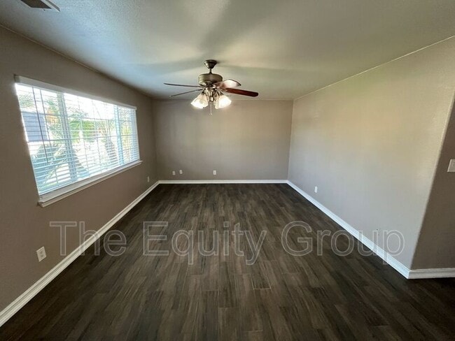 Photo - 1011 Sindlinger St