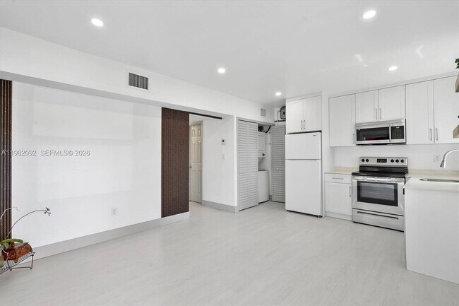 775 NW 96th St