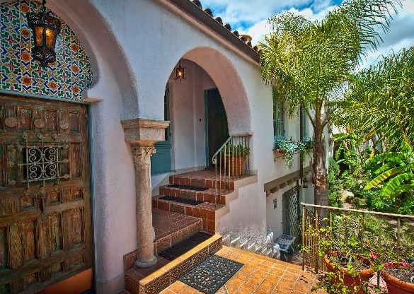 Photo - 8225 Fountain Ave (Patio Del Moro)