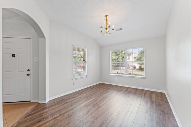 Photo - 21218 Rezanof Rd