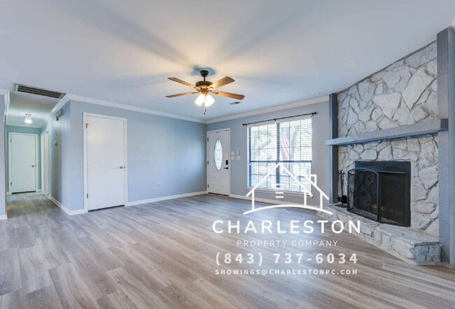 Photo - Three bedroom home in North Charleston!