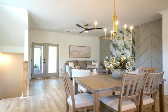 Photo - 1365 Oak Dr