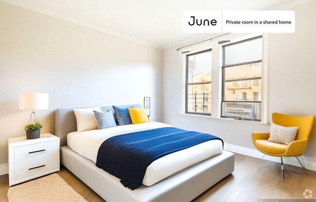 Building Photo - Private bedroom in 4 bed/1 bath Home