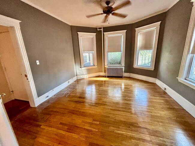 Photo - 8 Usher Rd Unit 1