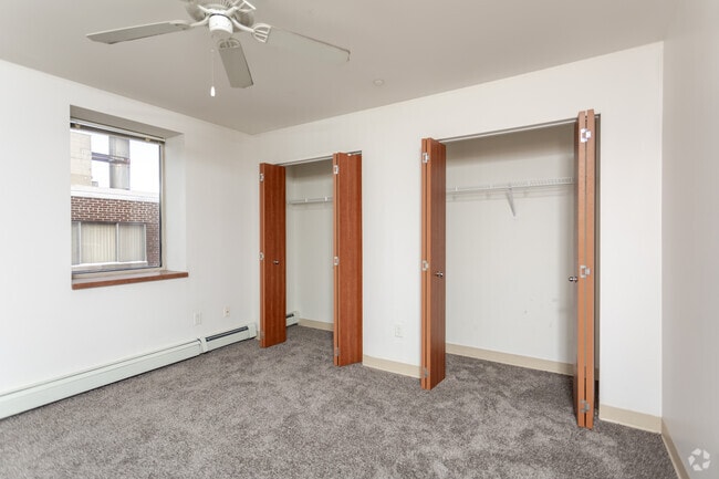 3BR, 2BA