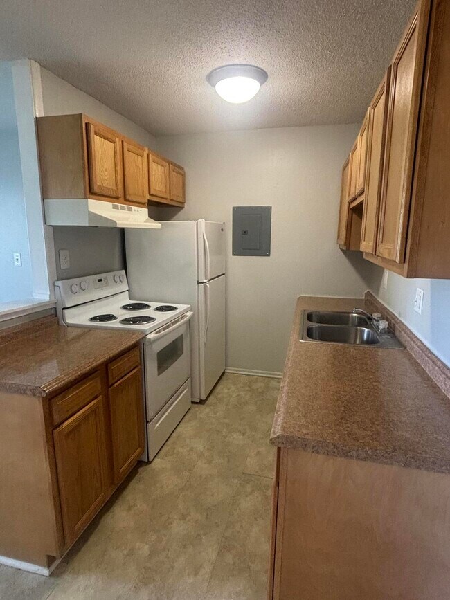 Photo - 131 Canfield St Unidad 2