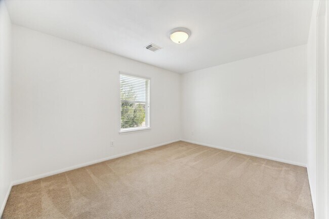 Photo - 13013 Fair Breeze Ln