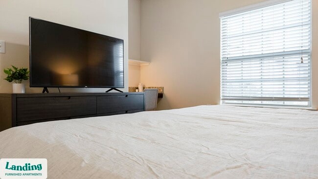 Photo - 2745 Westpointe Dr Unit 934