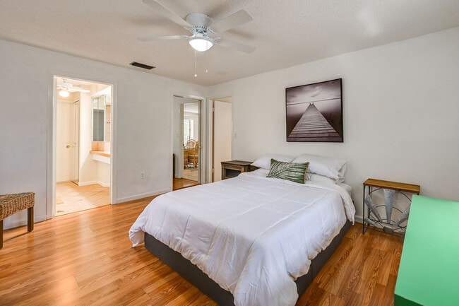 4261 Pearl Harbor Dr Unit SI ID1546170P