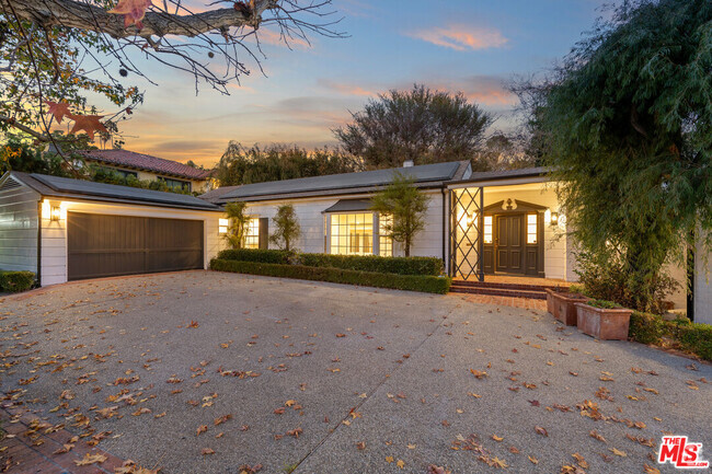 Building Photo - 1244 Benedict Canyon Drive Rental